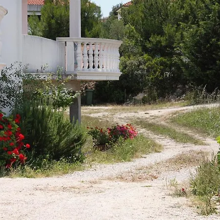 Studio Jezera 5120a Apartman